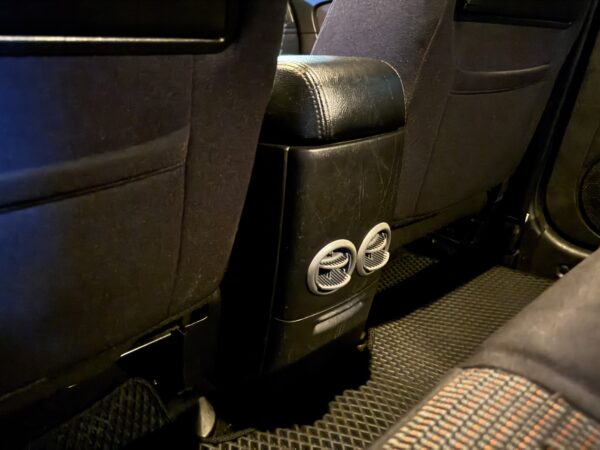 2009 Ford Escape 2.3：圖片 7