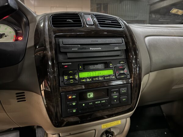2003 Mazda 323 Protege 2.0：圖片 6