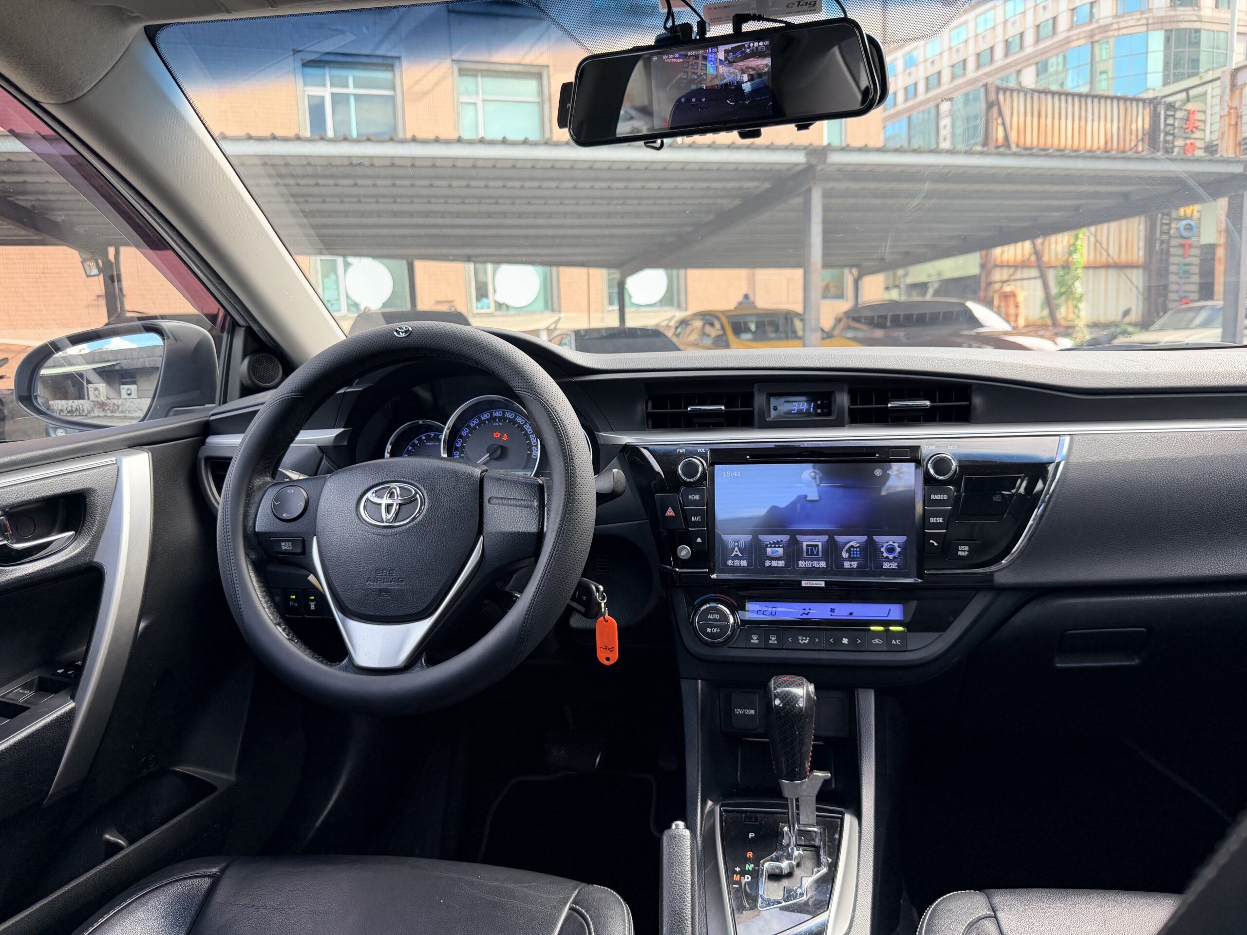 2015 Toyota ALTIS 1.8E:圖片 2